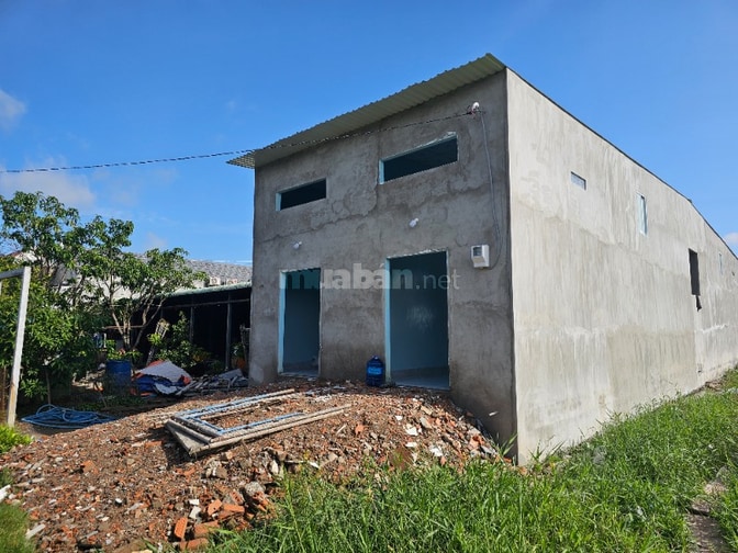 Cho thuê lâu dài nhà nguyên căn DT 3x12 có gác lững 3x6m, oto tới nhà