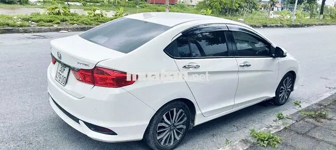 Honda City 2018 Trắng 5 chỗ