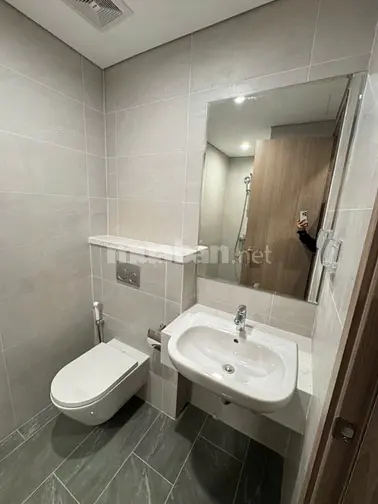 CHÍNH CHỦ CHO THUÊ CĂN HỘ TẠI GH02 VINHOMES GRAND PARK
