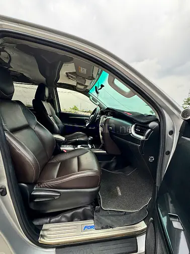 Fortuner nhập khẩu Indonexia số Tự Động máy Dầu 30/5 số hn