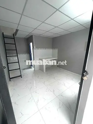 Phòng trọ cạnh cầu vượt ngã tư ga 1 Trệt 1 Lầu ban công