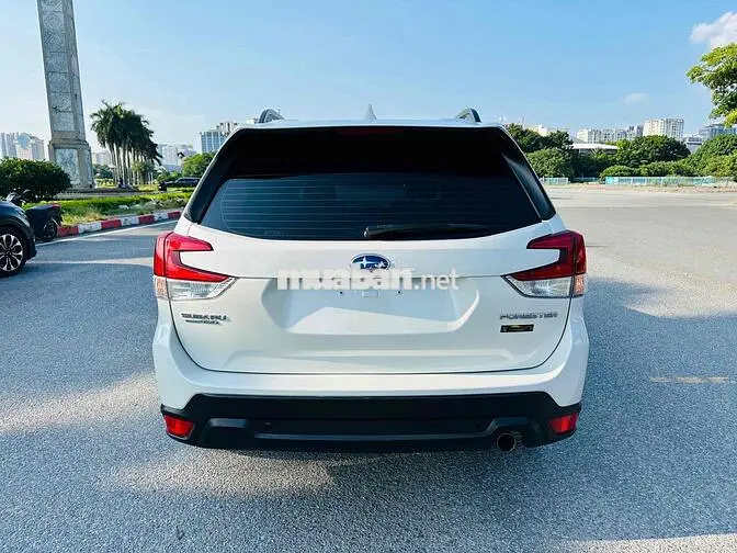 Subaru Forester 2.0i 2022 Trắng