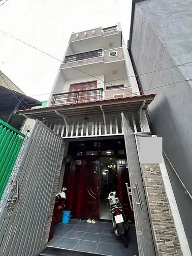 CĂN 1: BÁN NHÀ HẺM 3M (3 GÁC) HẬU GIANG, P.11, Q.1, 6,8 TỶ