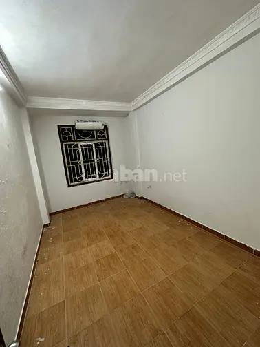 Cho thuê nhà 4 tầng địa chỉ: Số nhà 21/29/179 phố Vĩnh Hưng