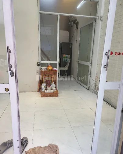 Nhà mặt tiền Trung Tâm tiện làm văn phòng , KD 