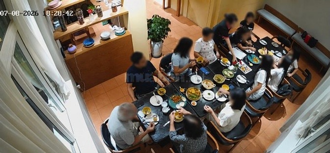 Sang nhượng nhà hàng cao cấp 10x18 căn góc KĐT Phú Mỹ Hưng - Quận 7