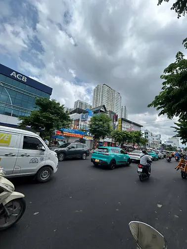 Ngộp giảm giá sâu,mặt tiền 4lau Phạm Hùng,Q8,5.5x17m,thuê 40tr/th,16ty
