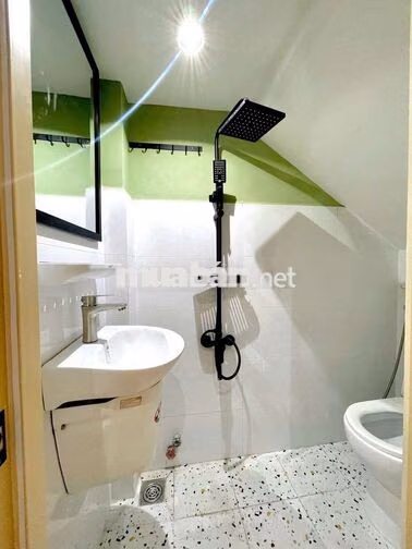 Mới khai trương 100% đi bộ qua HUFLIT , cầu vượt 3 tháng 2 , Quận 10