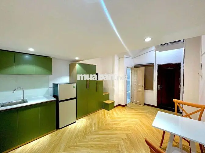 Mới khai trương 100% đi bộ qua HUFLIT , cầu vượt 3 tháng 2 , Quận 10