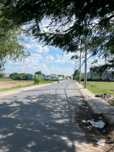Bán Đất MT nội bộ Phan Văn Hớn . DT : 50 x40m 