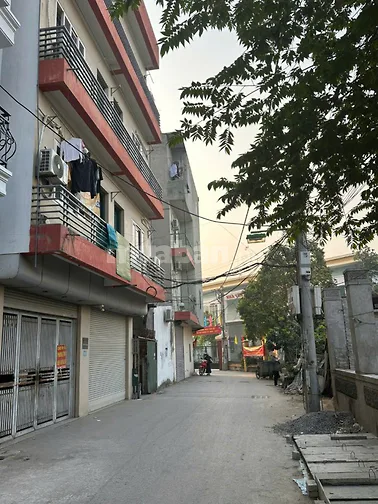 Chính chủ bán nhà ngõ 24 Võ Chí Công 40m2x7 tầng thang máy giá tốt