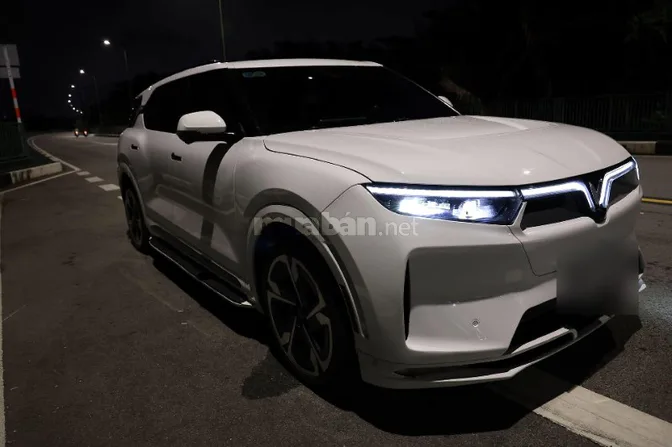 CHO THUÊ VINFAST VF9 PLUS theo ngày, tuần, tháng