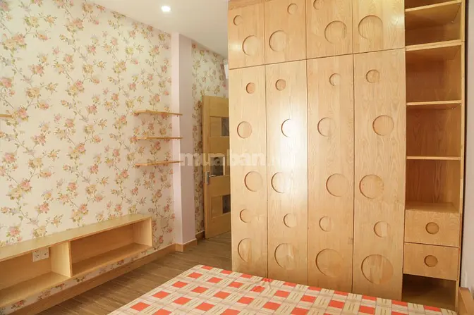 Chính chủ, bán nhà riêng tại 102/7/6, Cống Quỳnh