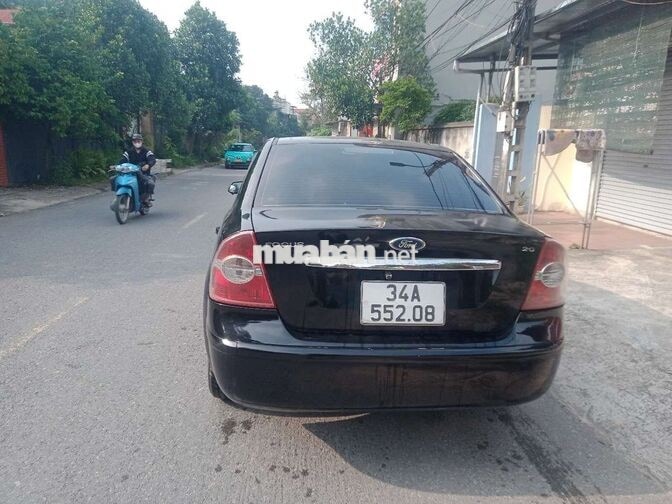 Ford Focus Số tự động Đen 5 chỗ