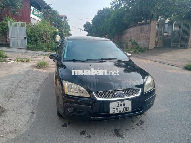 Ford Focus Số tự động Đen 5 chỗ