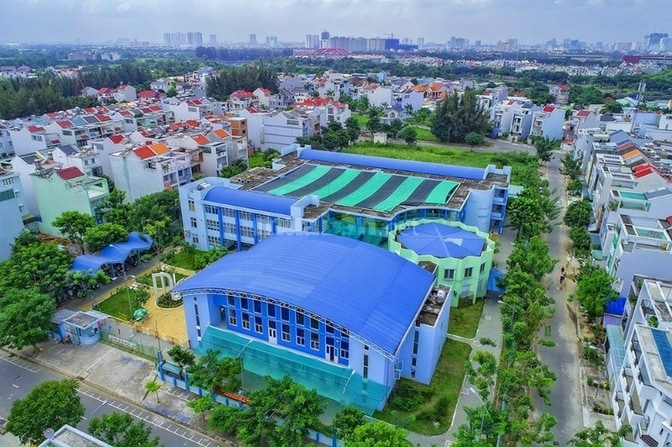 Bán đất lô góc 2 mặt tiền khu Sadeco Phước Kiển A 