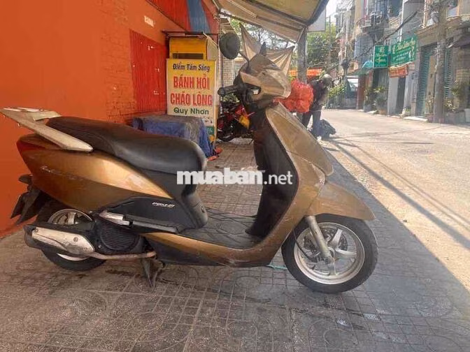 Honda Vision 2025 Vàng đồng Việt Nam