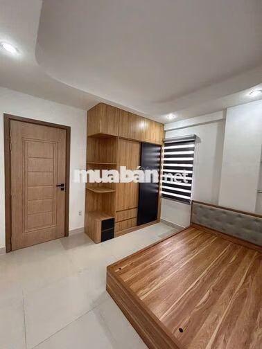 Cần bán căn hộ B5, 3PN, căn góc, Nhà mới, Nội thất cao cấp, SHR