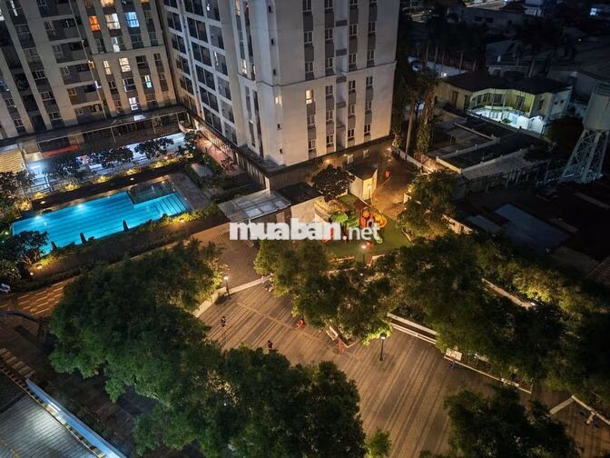 HOT! Cho thuê 2PN, đầy đủ nội thất, view đẹp ,hướng mát, gần Aeomall