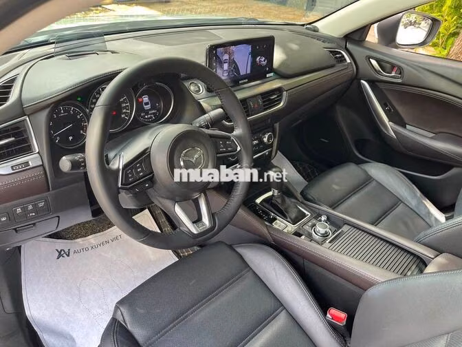 Mazda 6 2.0 Premium 2019 Trắng Tự động 25.000 km