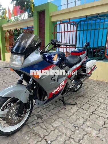 Honda VFR750K Xám, Đỏ, Xanh 46K