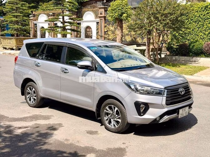 TOYOTA INNOVA 2022 MT Một chủ mua mới