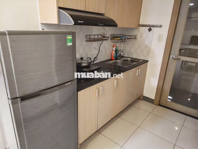 HOT! Cho thuê 2PN, đầy đủ nội thất, view đẹp ,hướng mát, gần Aeomall