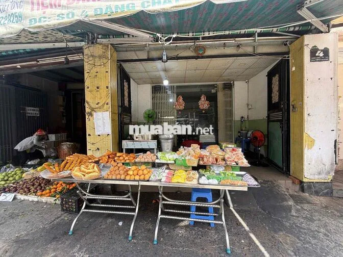 Tuyển nữ bán bánh 20-28t ca ngày Q4 30k/h