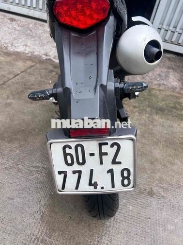 moto  -rất mới -máy êm ru