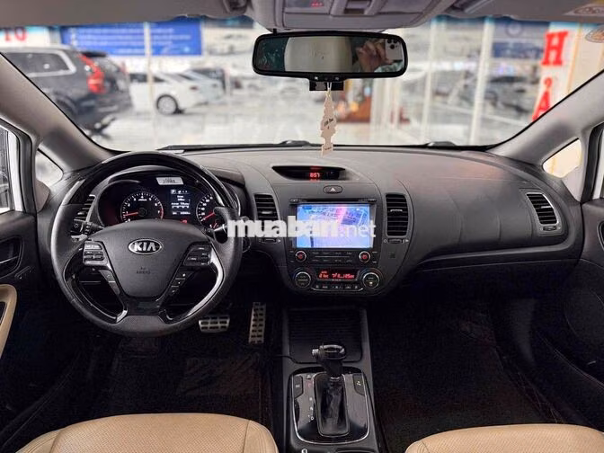KIA Cerato 2.0L SX 2016 Trắng 103.000 km