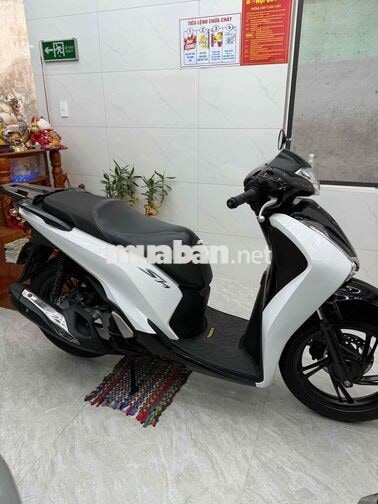 Honda SH 125i 2018 Trắng đen