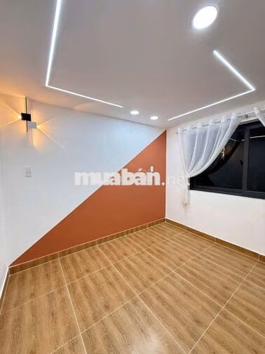 HÀNG HIẾM GIÁ TỐT CHỈ CẦN HƠN 1TY LÀ CÓ NHÀ Ở