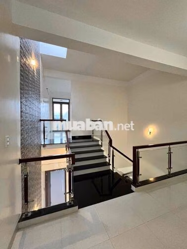 133 ✨ 🏡 CHO THUÊ NHÀ NGUYÊN CĂN 3 TẦNG FULL NỘI THẤT – ĐƯỜNG HÓI KIỂNG