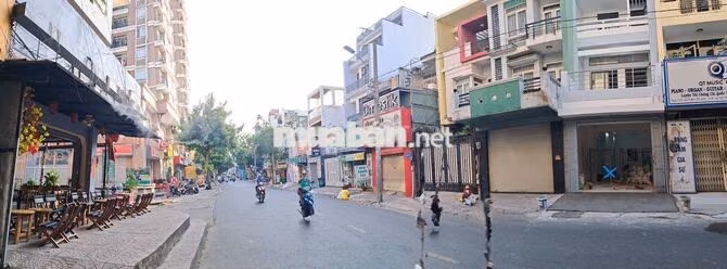 Cho thuê nhà mặt tiền nguyên căn 