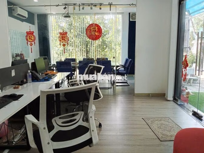 [Củ Chi] Tuyển nam thủ Kho, thu nhập 10–15 triệu