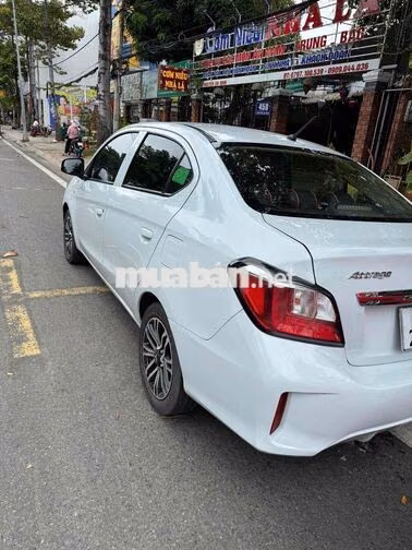 Bán xe Attrage 2024 Trắng