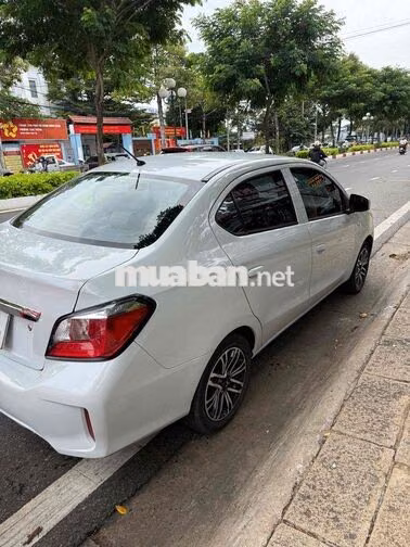 Bán xe Attrage 2024 Trắng