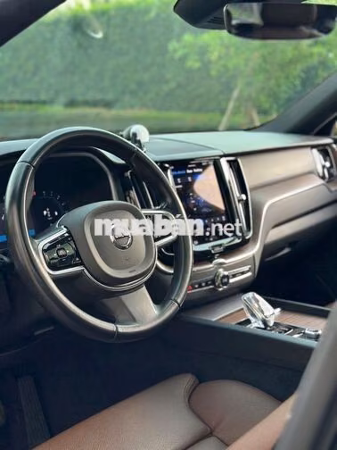 Volvo XC60 Inscription B6 AWD 2022 Đen 40.000 Mile