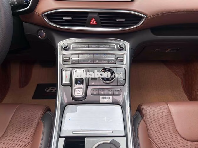 Hyundai SantaFe 2024 Dầu Full odo 11 ngàn