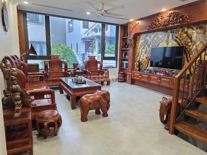 Bán nhà phố Nam Đồng - Xã Đàn 7 tầng, 65m2 có thang máy, ô tô đỗ cửa