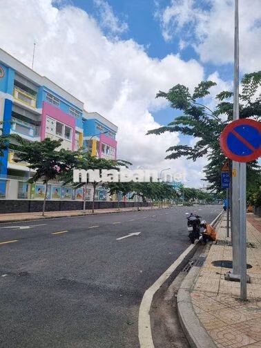 Hạ giá 27tỷ còn 24tỷ MT 99 chấn hưng 