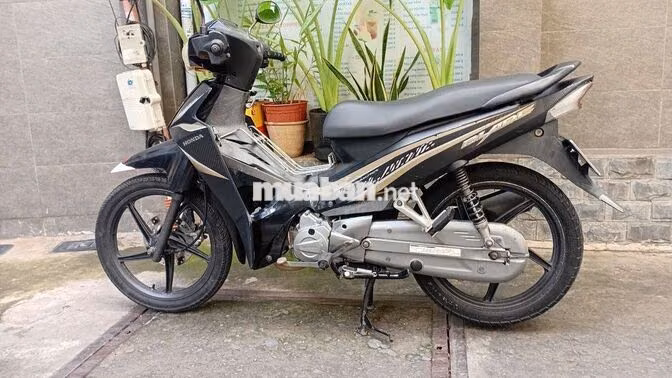 Honda Blade 110 Đen Xăng