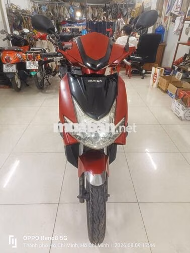 Honda Airblade còn đẹp như hình máy rất êm
