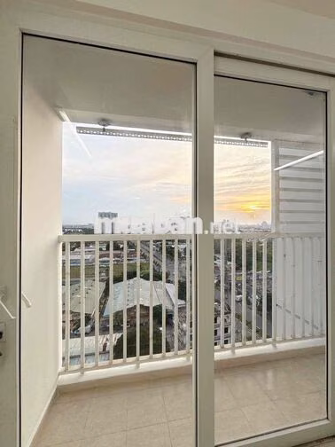 Cho thuê Tara – 2PN 2WC, 84m² 2 ban công, nhà trống sẵn sàn đón khách