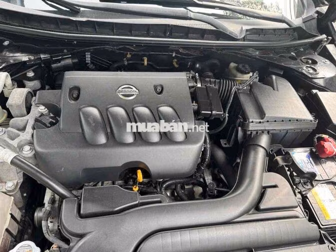 Nissan Teana 5 chỗ màu Đen  cop  xe gia dinh