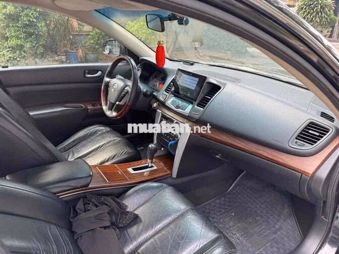Nissan Teana 5 chỗ màu Đen  cop  xe gia dinh
