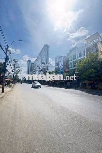 Cho thuê nhà 4x20m, 5 tầng, MT kinh doanh Tạ Quang Bửu, P.4, Q.8