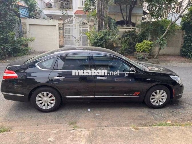 Nissan Teana 5 chỗ màu Đen  cop  xe gia dinh