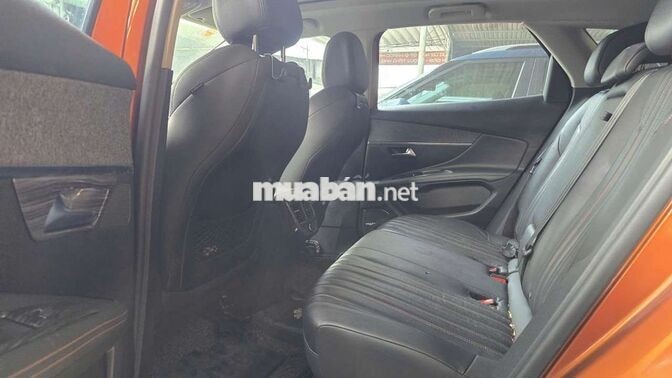 Peugeot 3008 2022 Allure 1.6 Turbo,màu cam,6v.km