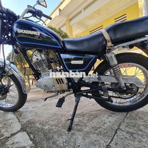 Suzuki GN 125 Đen